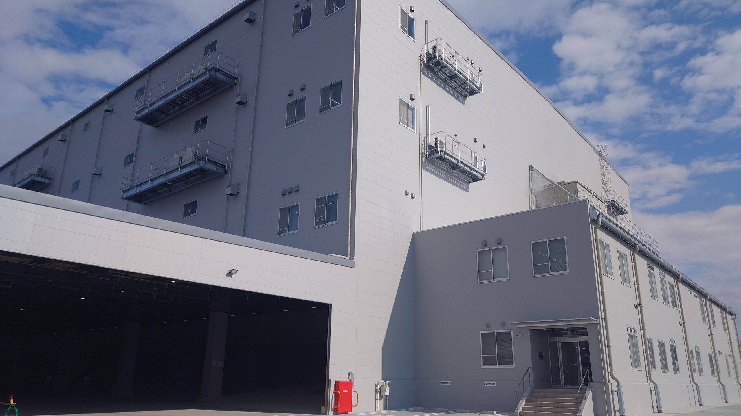 某運輸会社　名古屋市内　新築工事